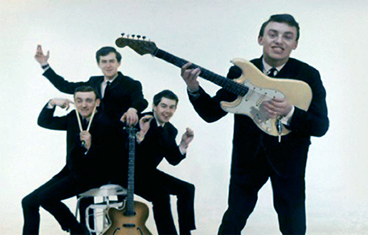 Qué estilo musical tocan Gerry and the Pacemakers