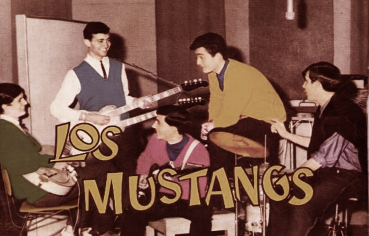 Qué estilo musical tocan Los Mustang