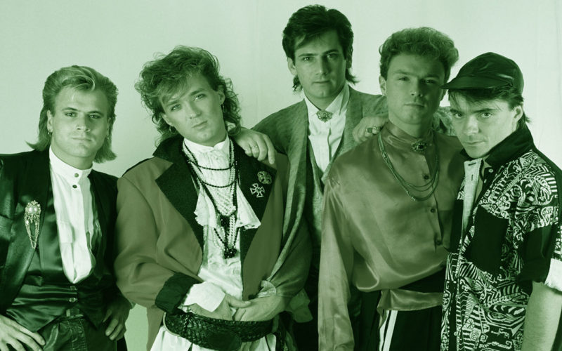 Qué estilo musical tocan Adam & the Ants