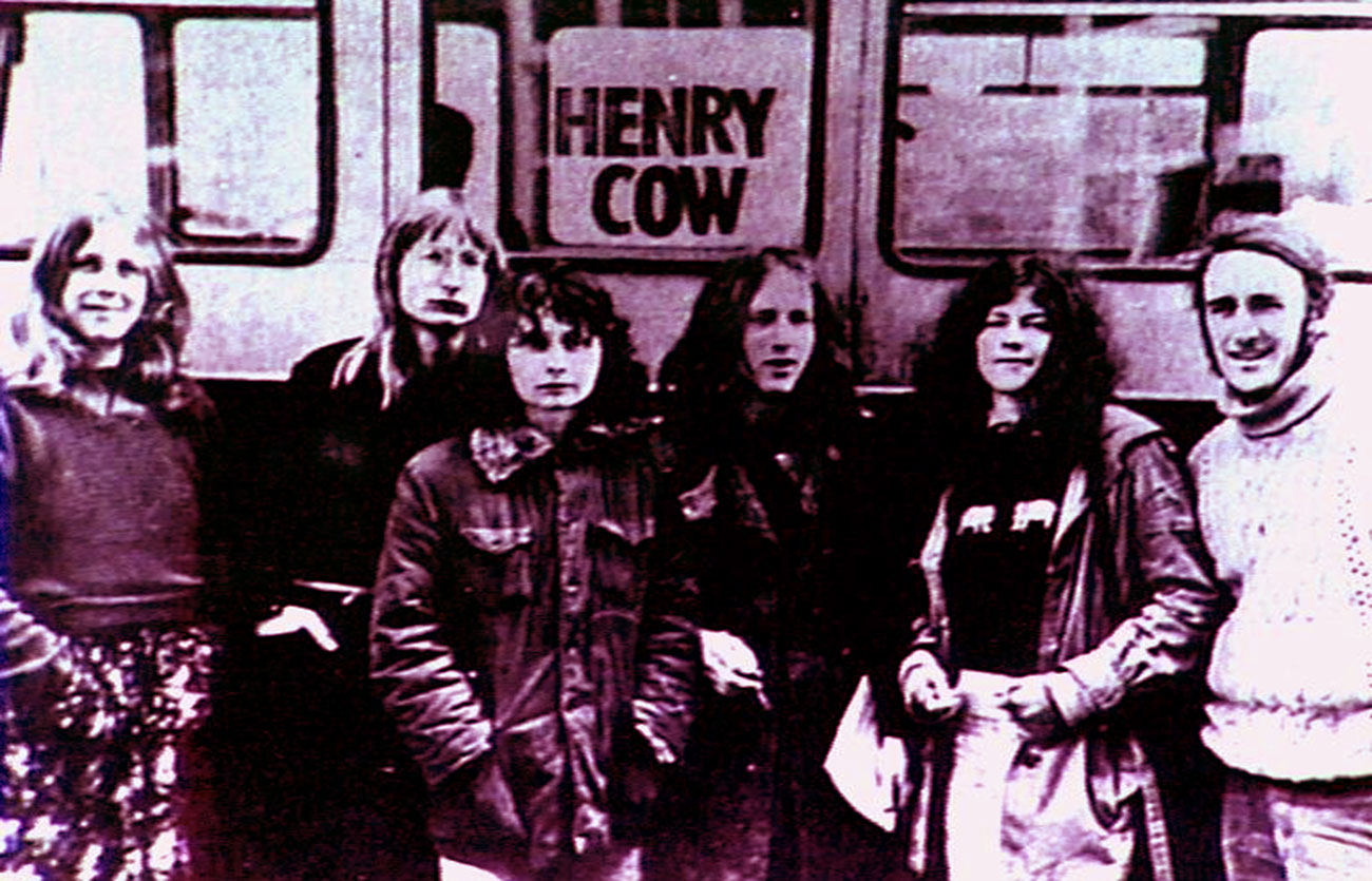 Qué estilo musical tocan Henry Cow