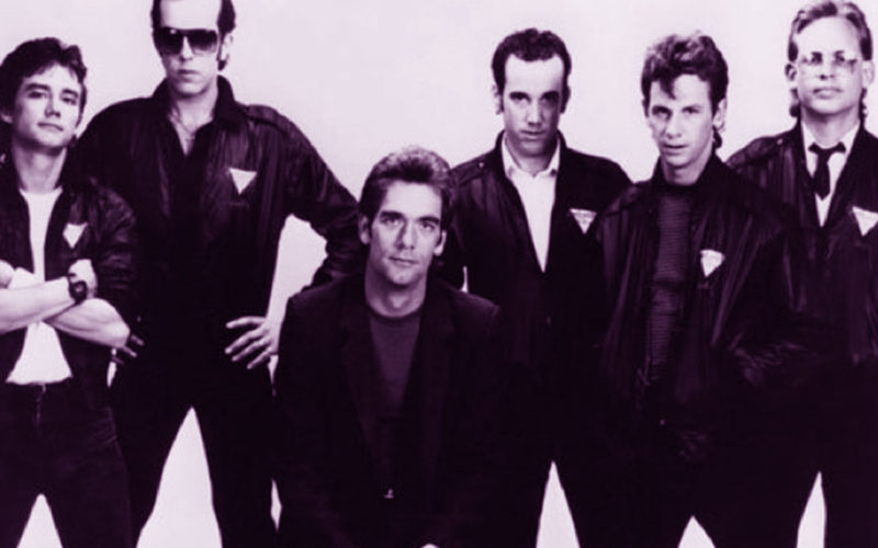 Qué estilo musical tocan Huey Lewis and the News