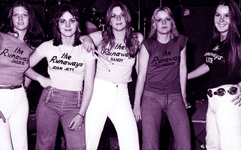 Qué estilo musical tocan The Runaways