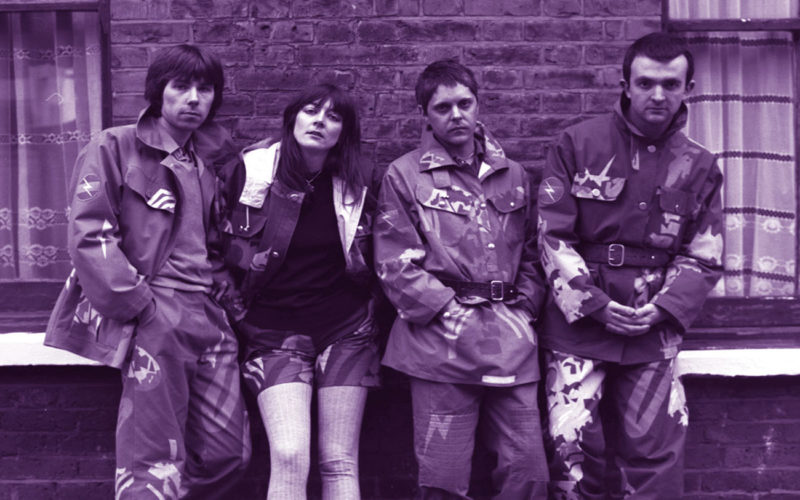 Qué estilo musical tocan Throbbing Gristle