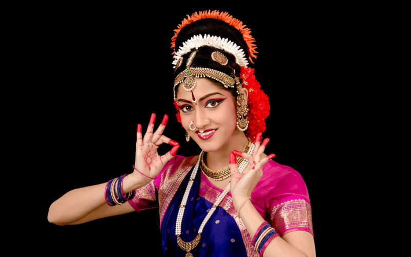 Diferencias entre danza Kuchipudi y danza Bharatanatyam