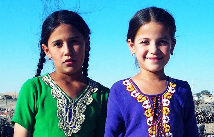 En que idiomas se habla en Turkmenistan