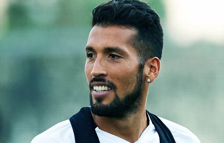 debut de ezequiel garay