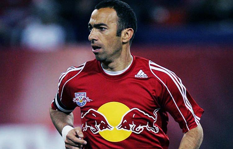 retirada de Djorkaeff