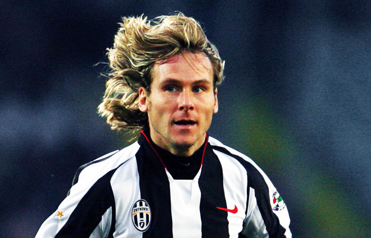 retirada de Nedved