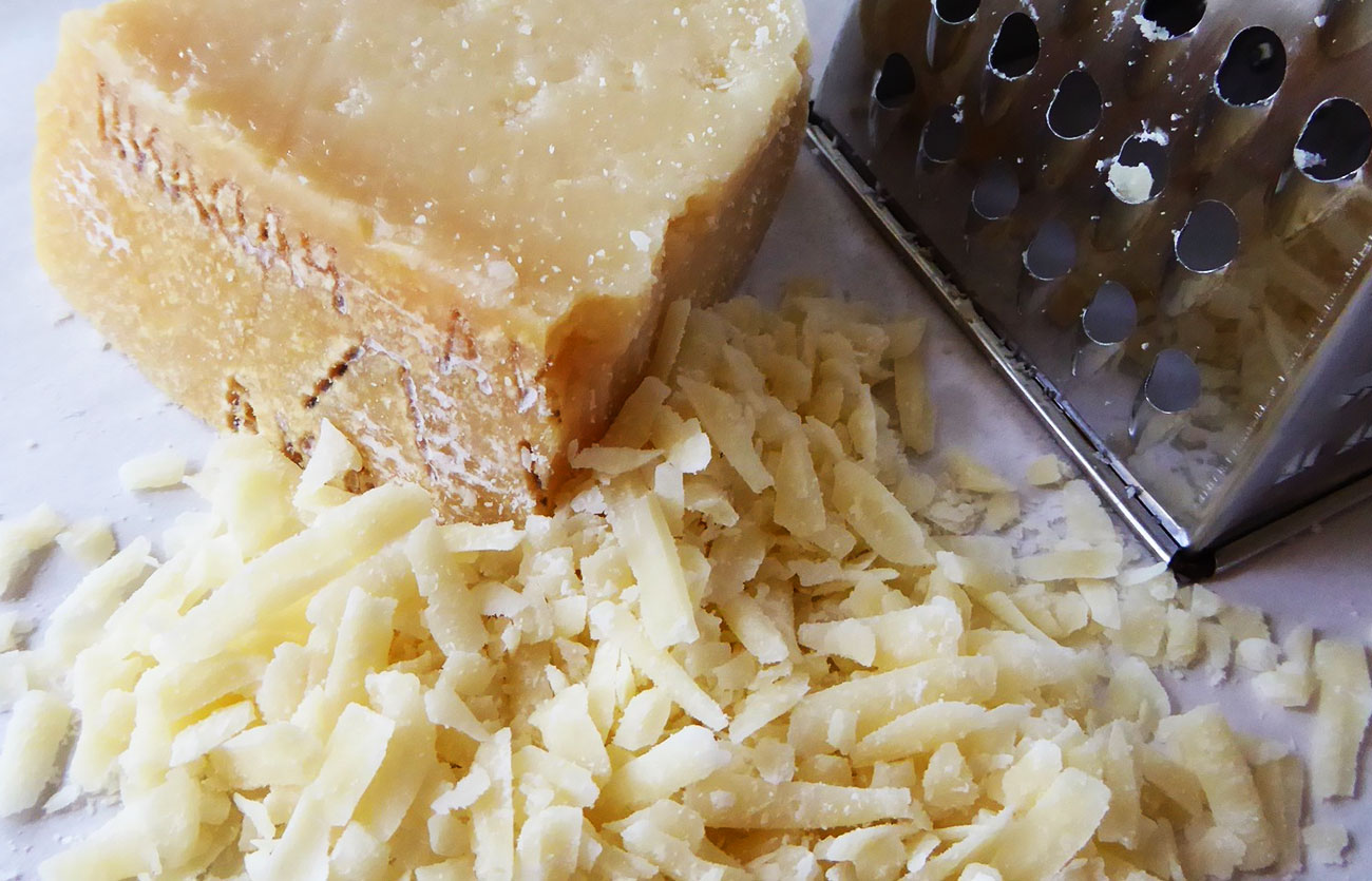 Diferencias entre queso parmeso y queso mozzarella