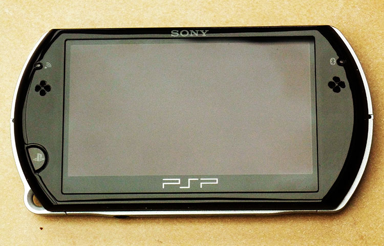 Diferencias entre PSP 3000 y PSP Go