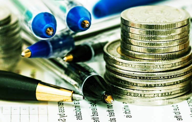 Diferencias entre economía positiva y economía normativa