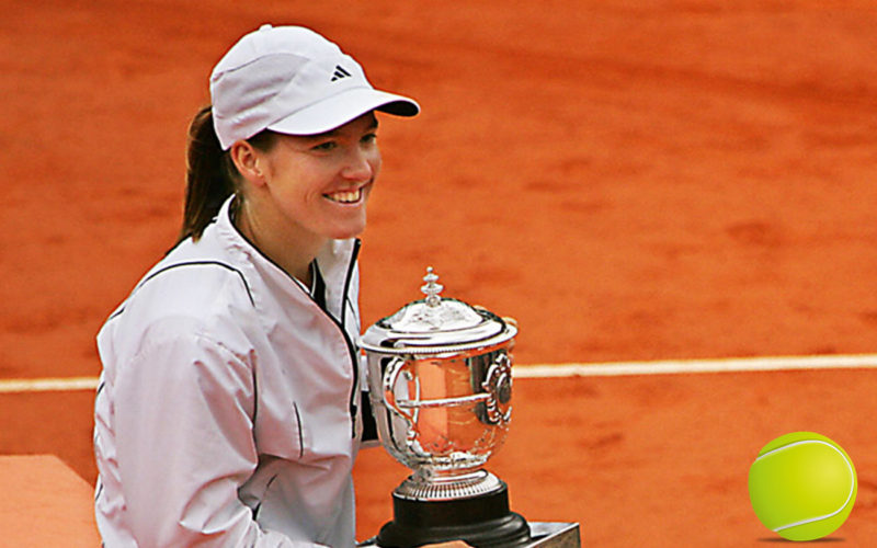 Qué tenista ganó el Torneo de Roland Garros en el año 2003