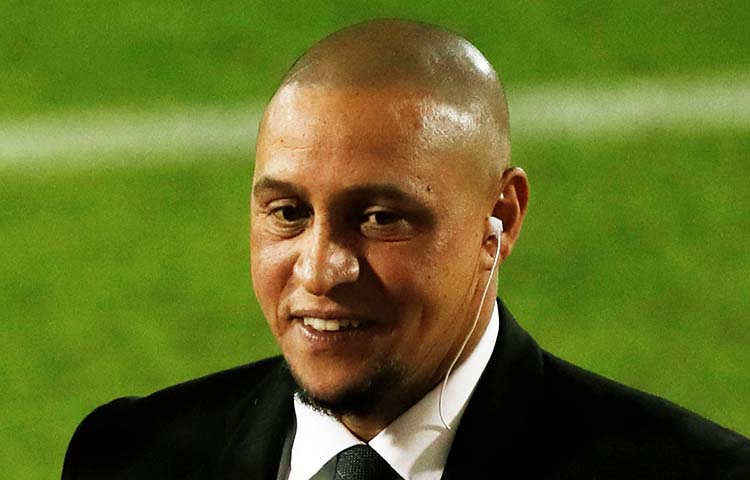 Cuántos Mundiales ganó Roberto Carlos