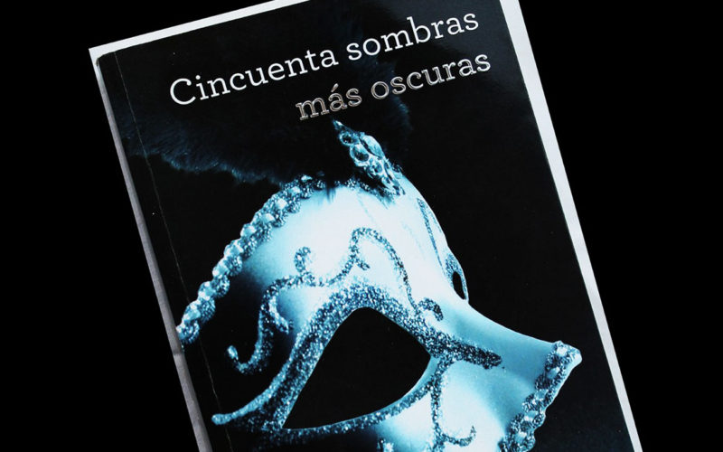 Quién es el autor de Cincuenta sombras más oscuras