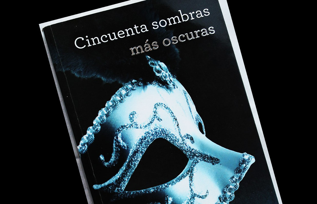 Quién es el autor de Cincuenta sombras más oscuras