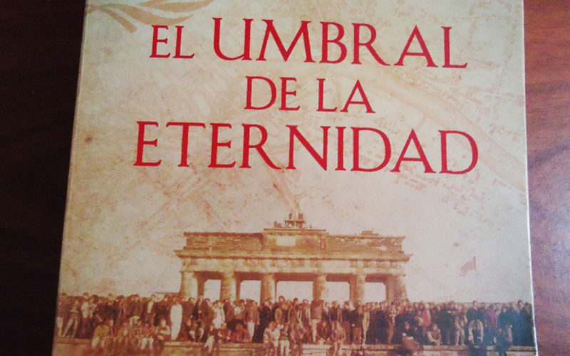 Quién es el autor de El umbral de la eternidad