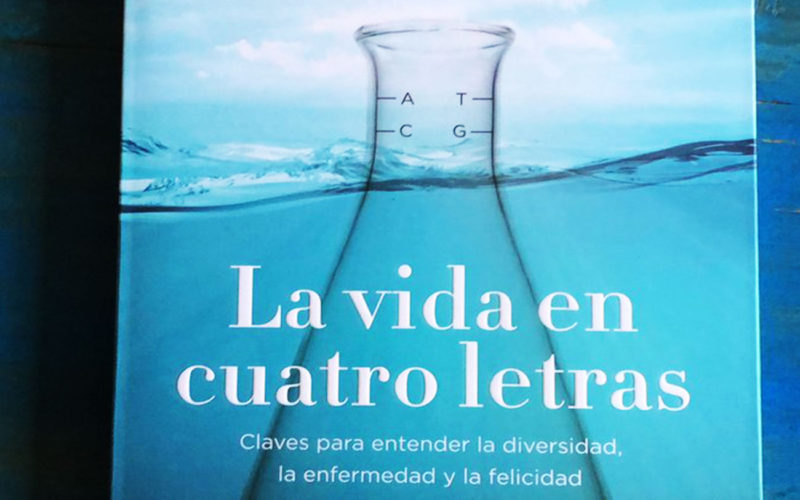 Quién es el autor de La vida en cuatro letras