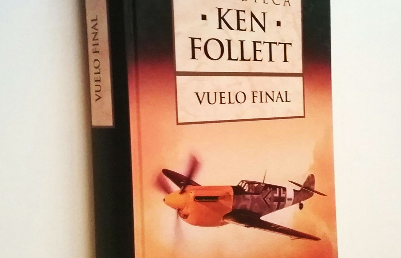 Quién es el autor de Vuelo final