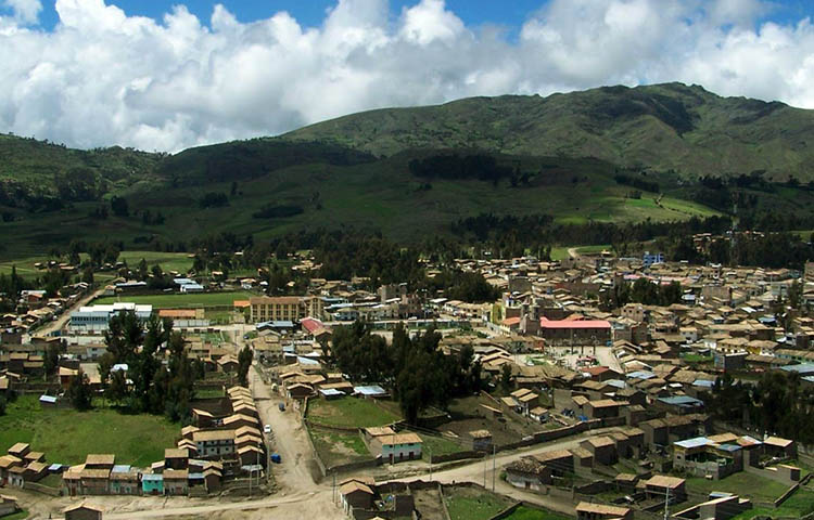 Cuántas provincias tiene Huancavelica