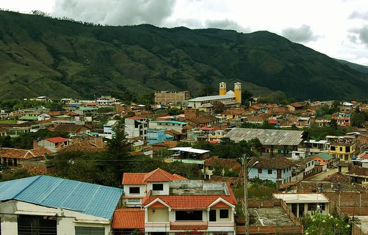 Cuántos cantones tiene la Provincia de Loja