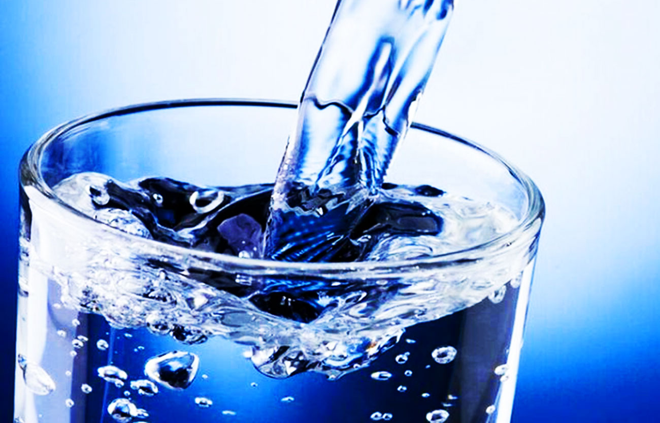 Diferencias entre el agua alcalina y el agua de hidrógeno