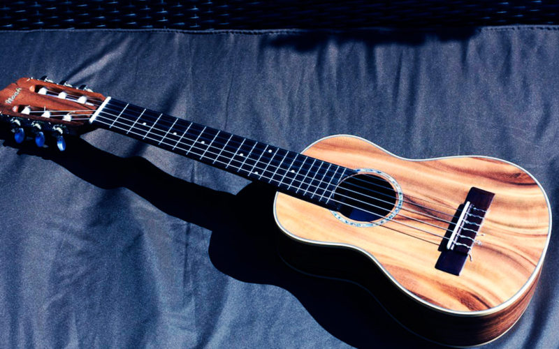 Diferencias entre el guitalele y la guitarra