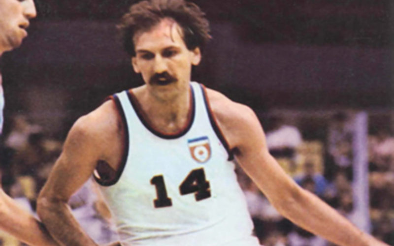 Qué país ganó la Copa del Mundo de Baloncesto en 1982