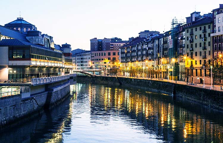 Cuál es el lema de la ciudad de Bilbao
