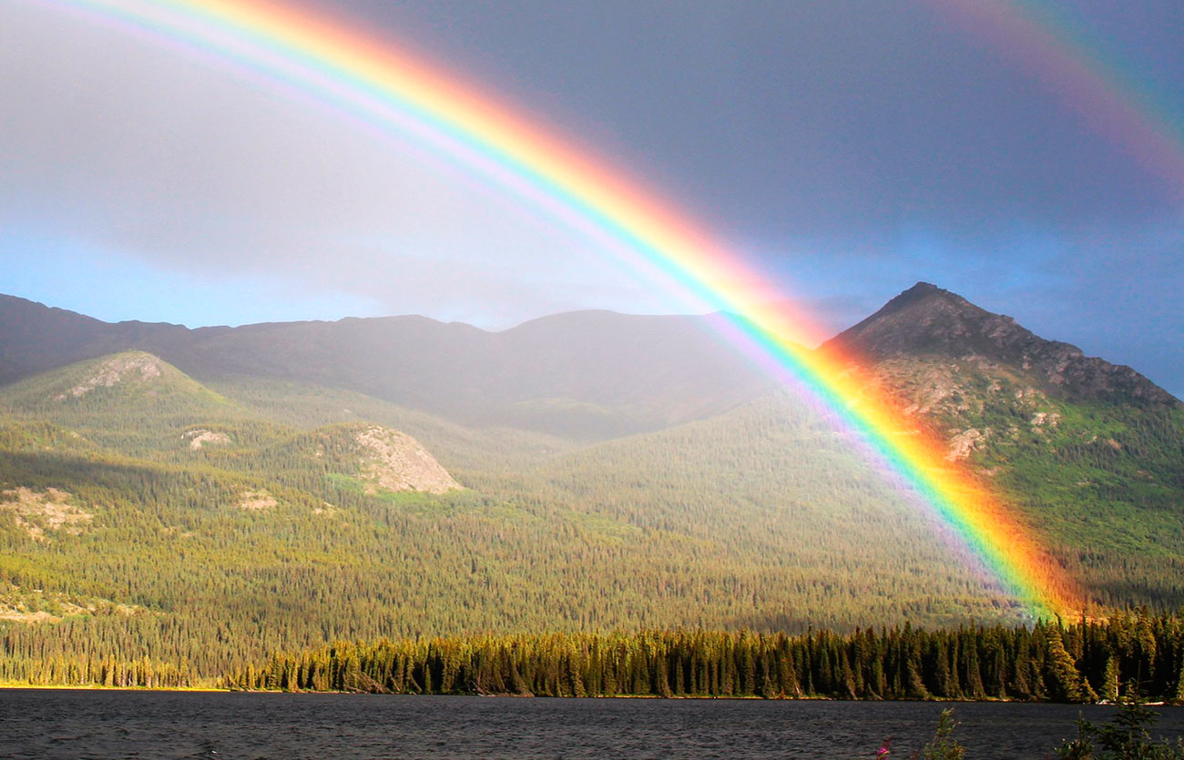 Cuál es el significado de los colores del arco iris