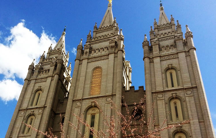 Diferencias entre bautistas y mormones