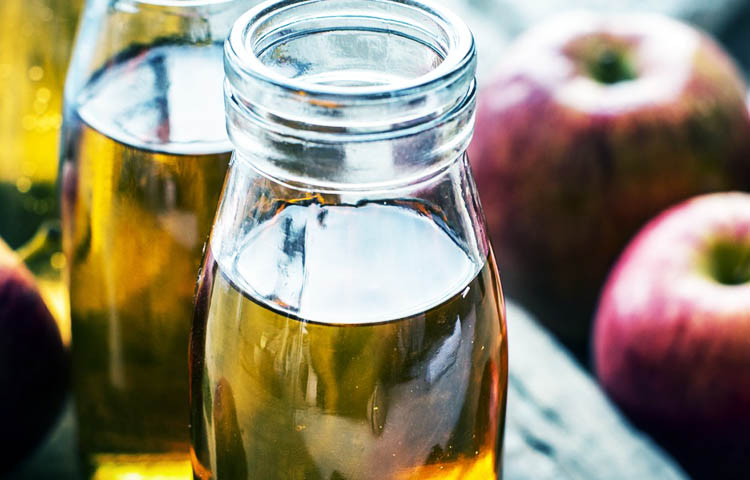 Diferencias entre vinagre balsámico y vinagre de manzana