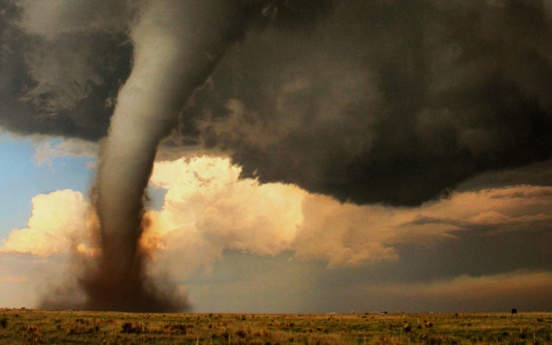 Diferencias entre los tornados y los huracanes