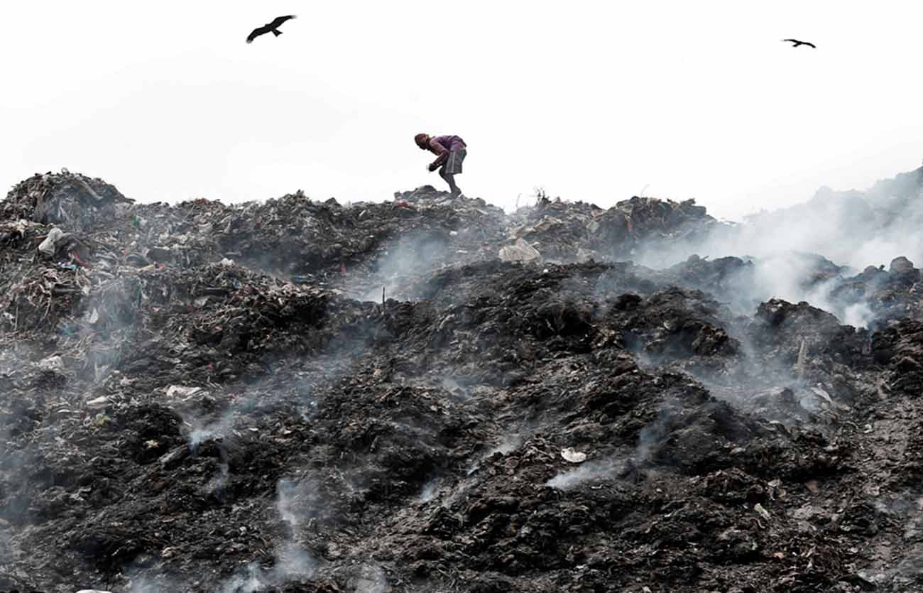 Cómo se produce la contaminación del suelo