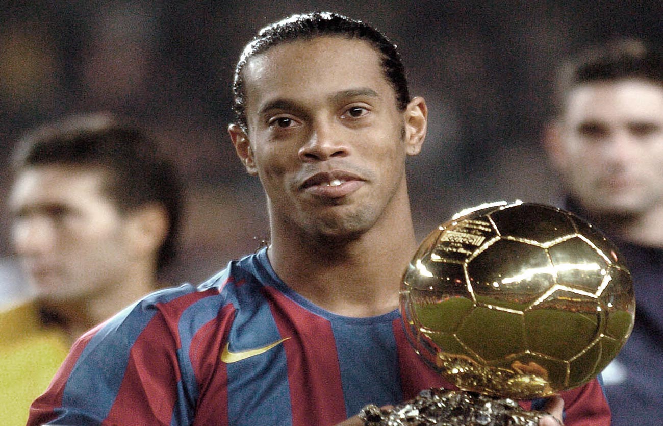 Qué futbolista ganó el Balón de Oro masculino en el año 2005