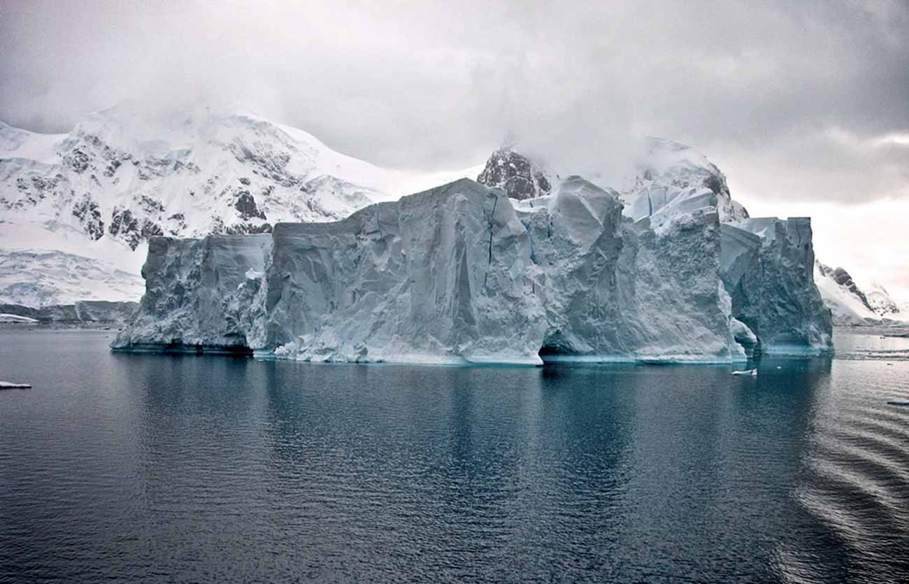 Qué características tiene el lago Vostok