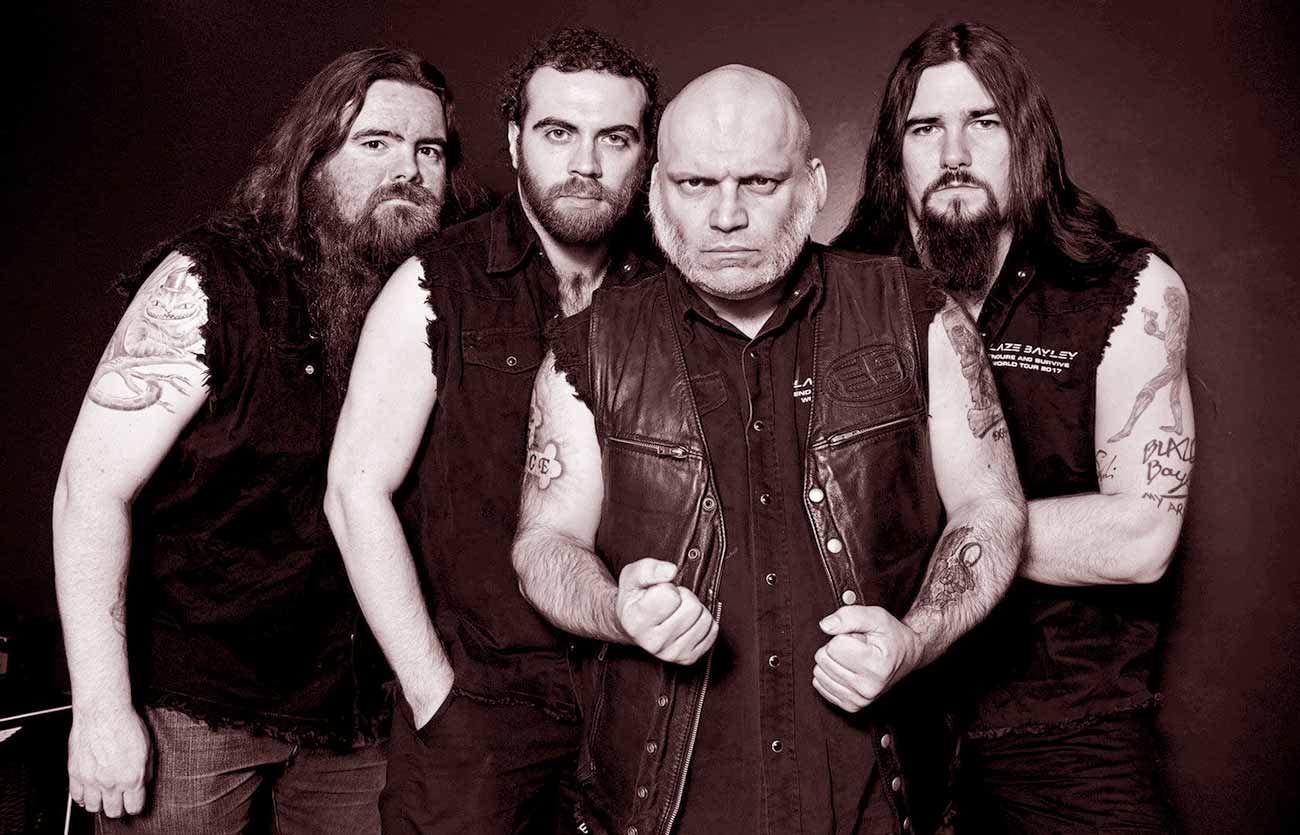 Qué estilo musical tocan Blaze Bayley