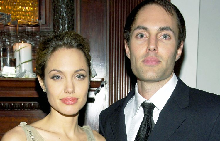 Cómo se llama el hermano de Angelina Jolie