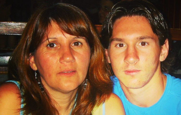 Cómo se llaman los padres de Lionel Messi – Sooluciona