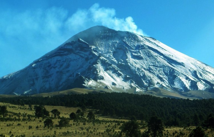 Popocatepetl volcan mexicano