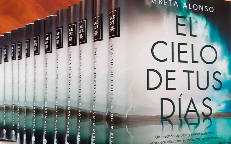 Quién es el autor de El cielo de tus días