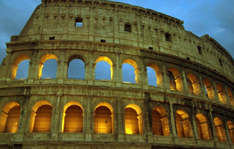 coliseo romano en italia