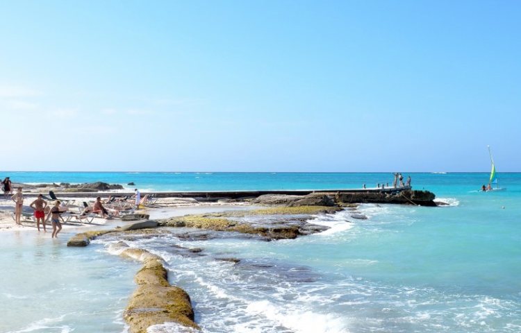 playa del mar caribe mexicano