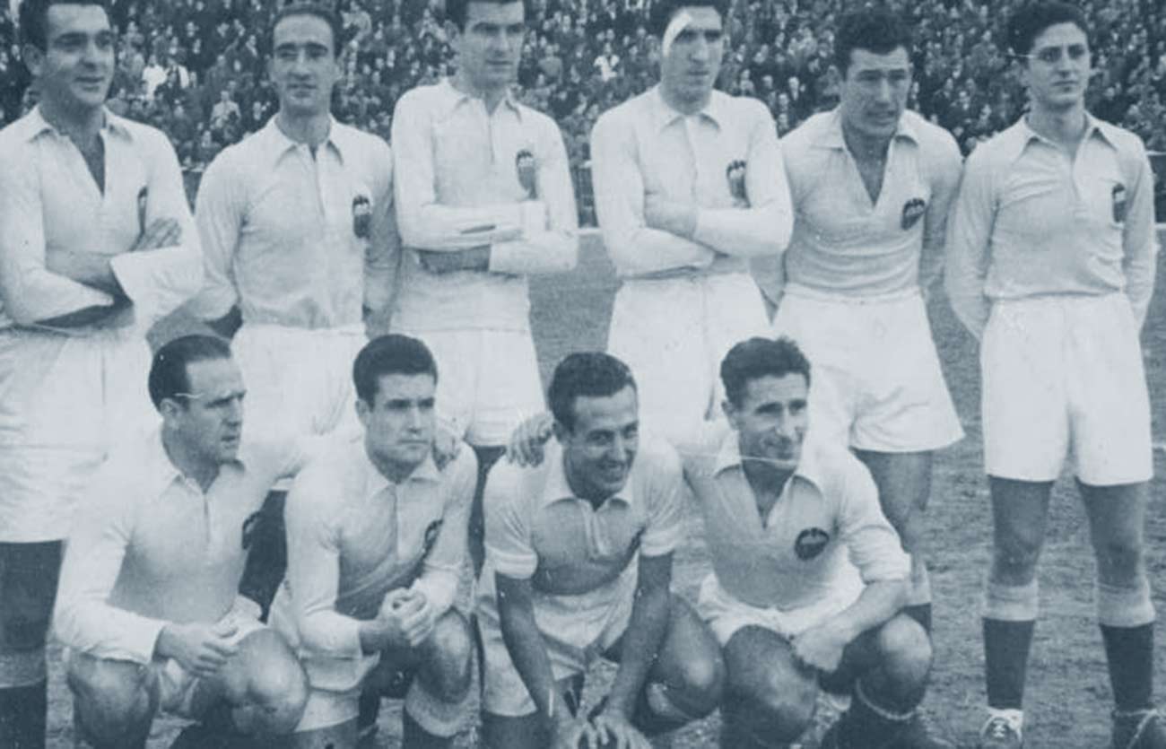 Qué equipo de fútbol ganó la Liga en 1941-42