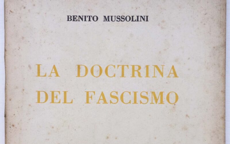 Quién es el autor de La doctrina del fascismo