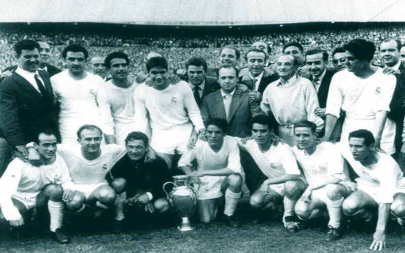 Qué equipo de fútbol ganó la Liga en 1956-57