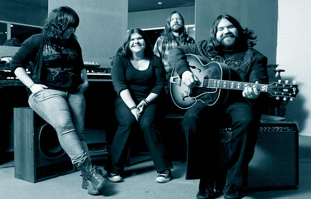 Qué estilo musical tocan The Magic Numbers