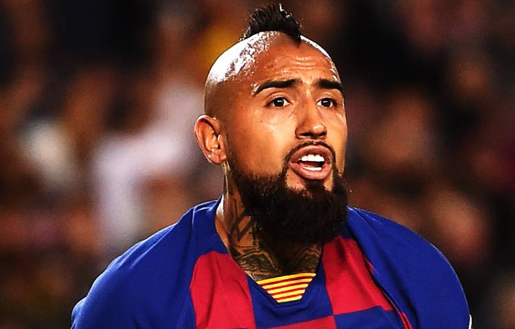 Cuántas temporadas jugó Arturo Vidal en el Barcelona