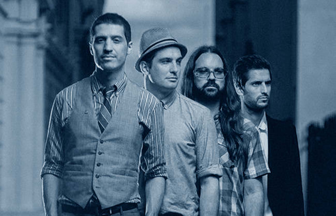 Qué estilo musical tocan Mutemath