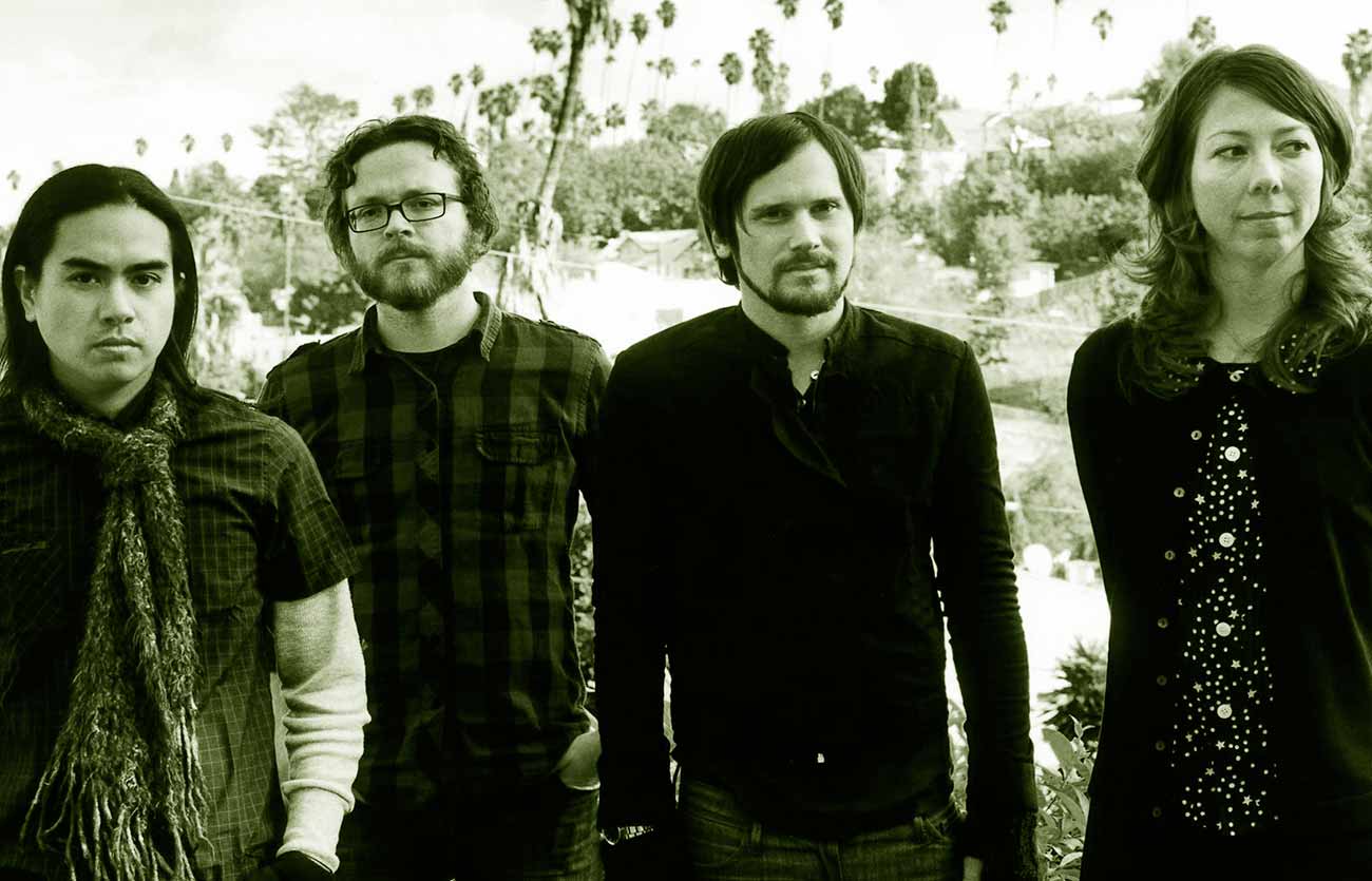 Qué estilo musical tocan Silversun Pickups