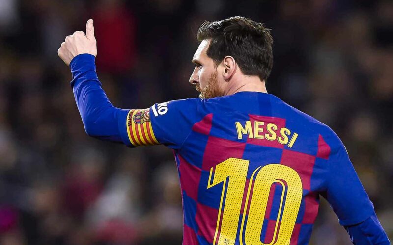 Cuántas temporadas jugó Messi en el Barcelona